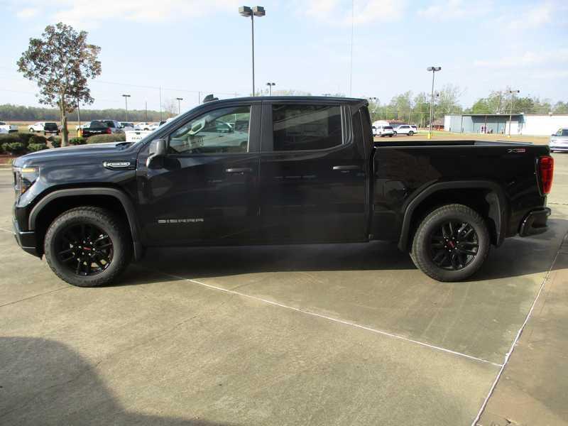 GMC Sierra 1500 Pro Crew Cab Short Box 4WD 2026
