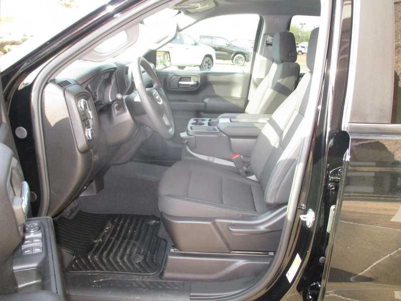 GMC Sierra 1500 Pro Crew Cab Short Box 4WD 2026