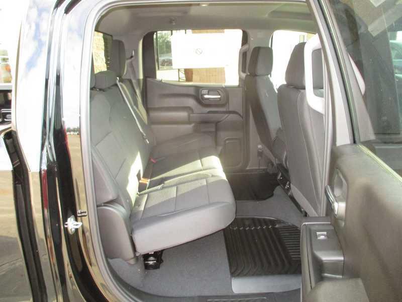 GMC Sierra 1500 Pro Crew Cab Short Box 4WD 2026