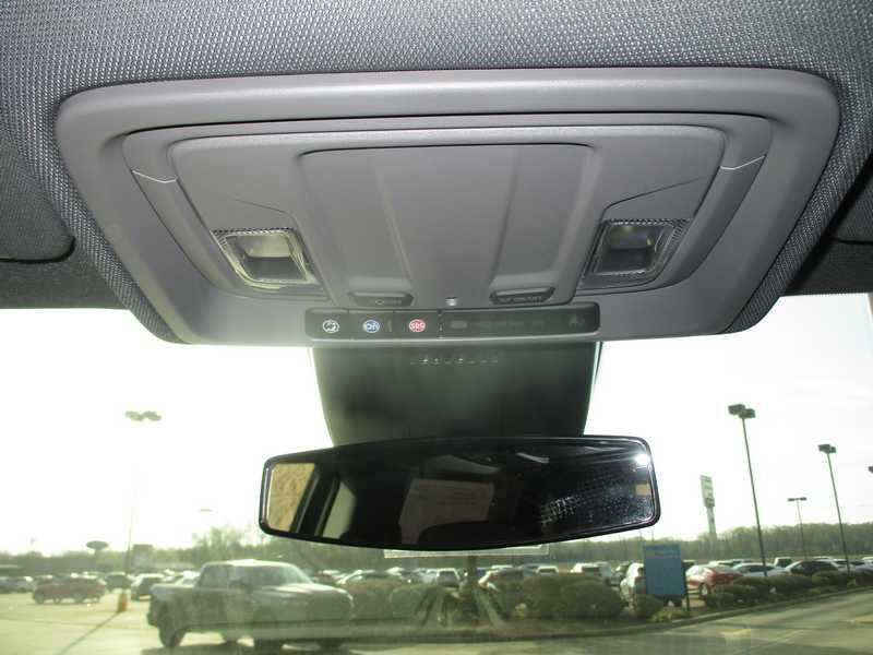 GMC Sierra 1500 Pro Crew Cab Short Box 4WD 2026