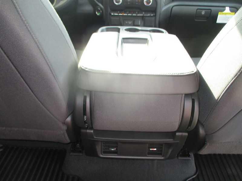 GMC Sierra 1500 Pro Crew Cab Short Box 4WD 2026