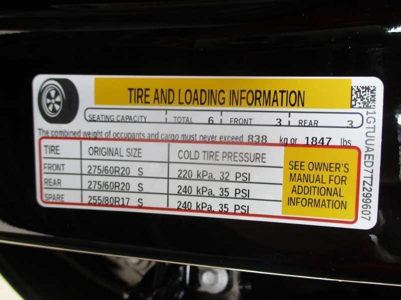 GMC Sierra 1500 Pro Crew Cab Short Box 4WD 2026