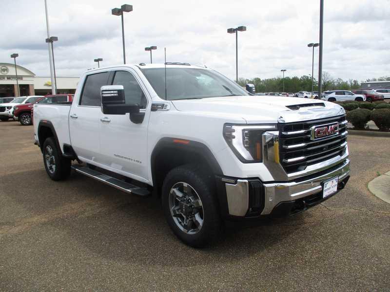 2026 GMC Sierra 2500HD SLT Crew Cab 4WD
