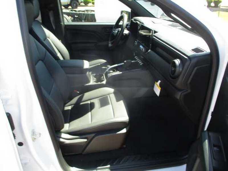 Chevrolet Colorado Work Truck Crew Cab 2WD 2026