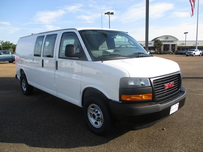 2026 GMC Savana G2500 Extended Cargo