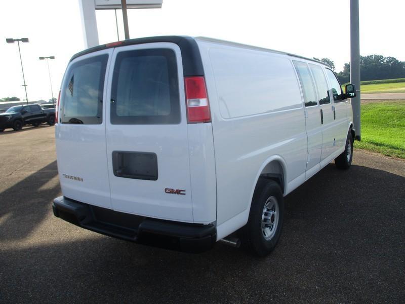 GMC Savana G2500 Extended Cargo 2026