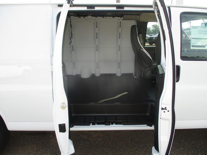 GMC Savana G2500 Extended Cargo 2026