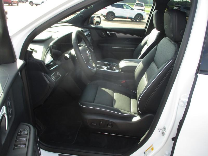 Buick Enclave Sport Touring FWD 2026