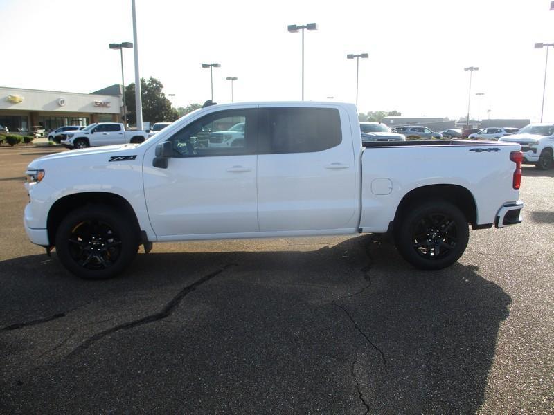 Chevrolet Silverado 1500 RST Crew Cab 4WD 2026