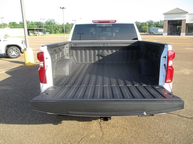 Chevrolet Silverado 1500 RST Crew Cab 4WD 2026
