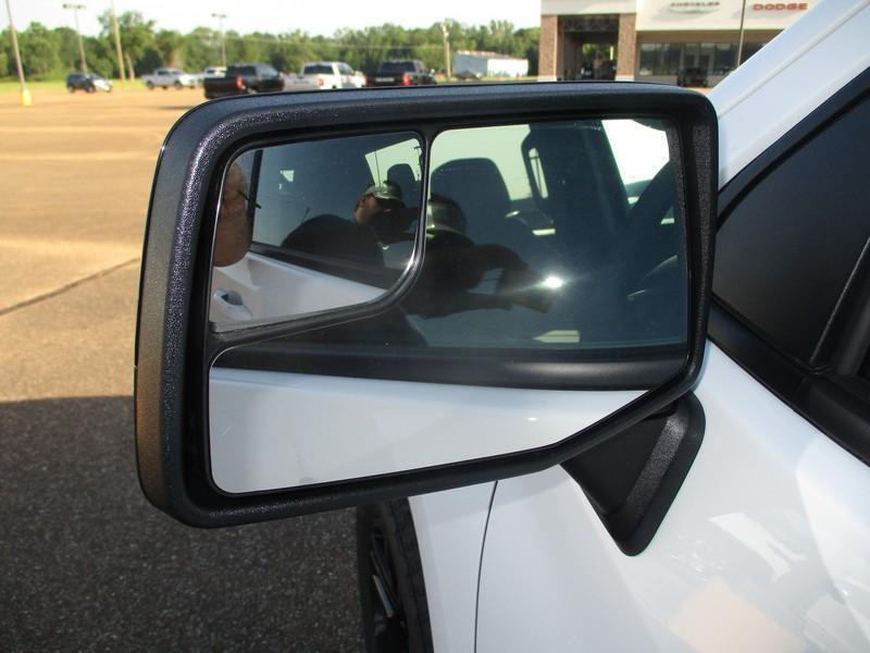Chevrolet Silverado 1500 RST Crew Cab 4WD 2026