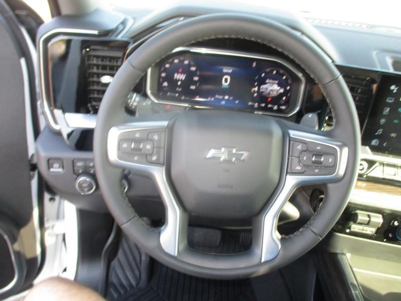 Chevrolet Silverado 1500 RST Crew Cab 4WD 2026