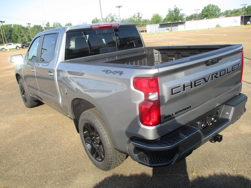 Chevrolet Silverado 1500 RST Crew Cab 4WD 2026