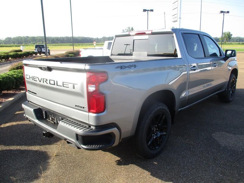 Chevrolet Silverado 1500 RST Crew Cab 4WD 2026