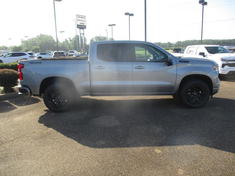 Chevrolet Silverado 1500 RST Crew Cab 4WD 2026