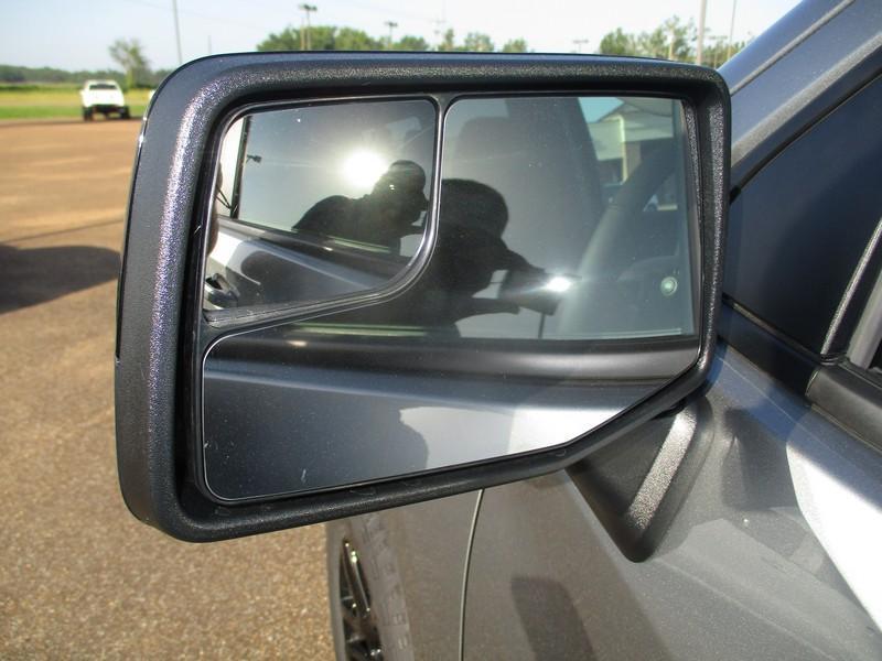 Chevrolet Silverado 1500 RST Crew Cab 4WD 2026