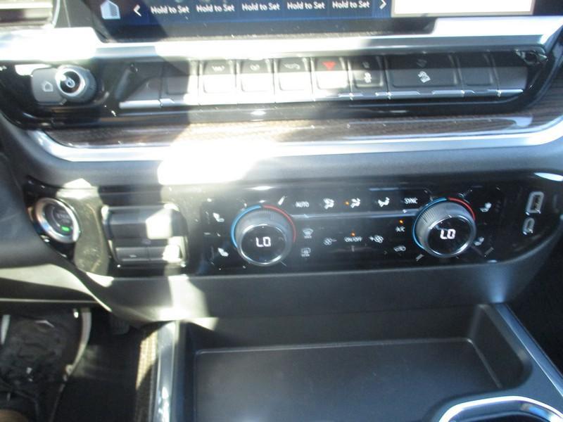 Chevrolet Silverado 1500 RST Crew Cab 4WD 2026