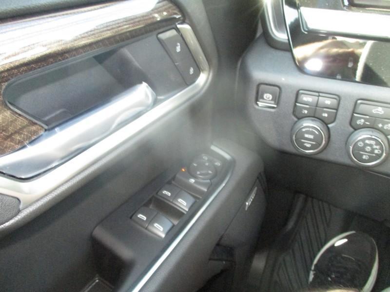 Chevrolet Silverado 1500 RST Crew Cab 4WD 2026