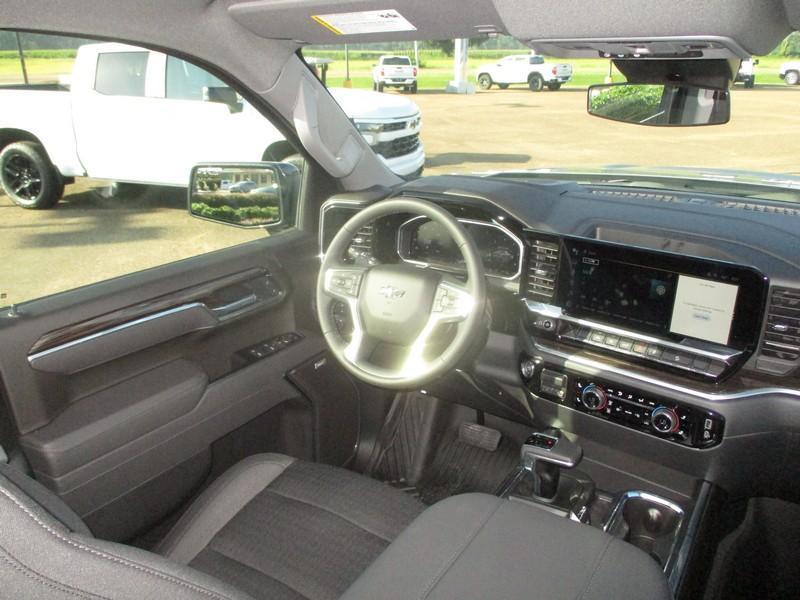 Chevrolet Silverado 1500 RST Crew Cab 4WD 2026