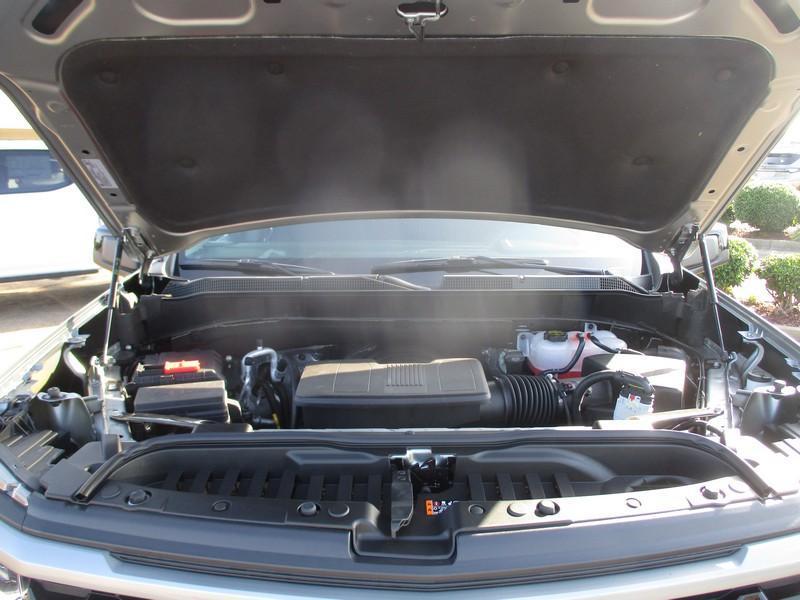 Chevrolet Silverado 1500 RST Crew Cab 4WD 2026