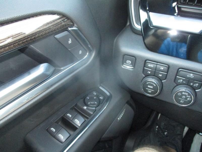 Chevrolet Silverado 1500 RST Crew Cab 4WD 2026