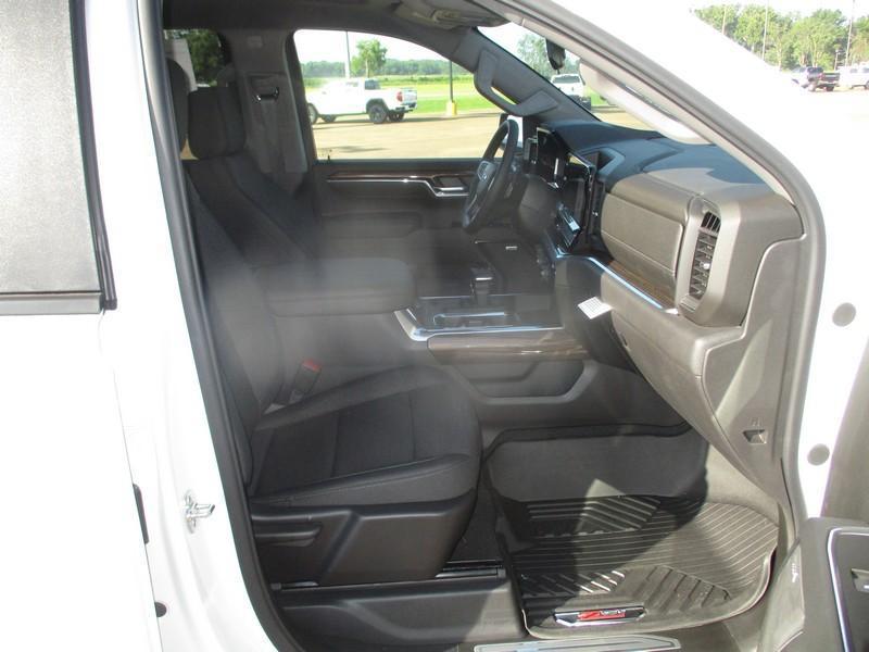 Chevrolet Silverado 1500 RST Crew Cab 4WD 2026