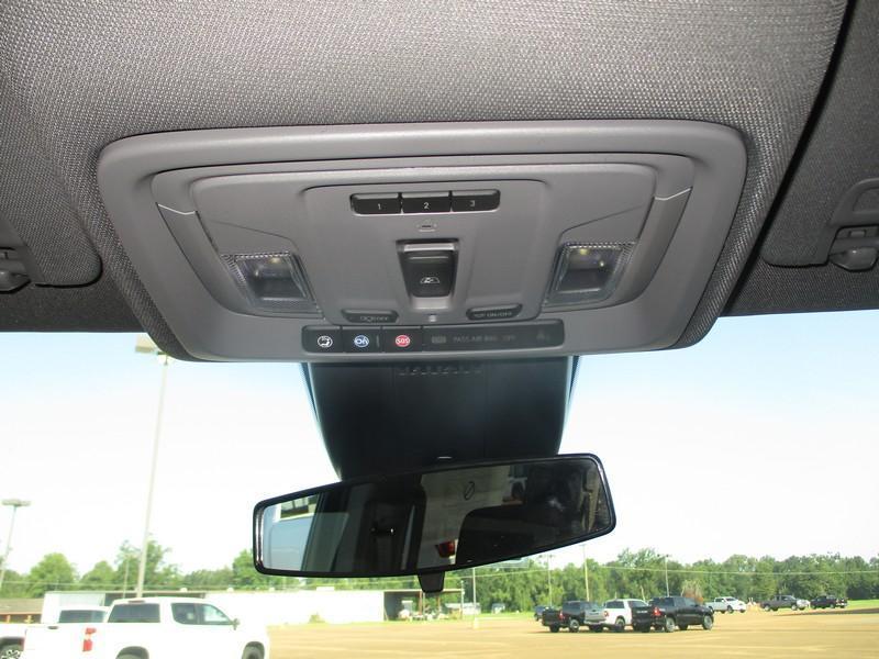 Chevrolet Silverado 1500 RST Crew Cab 4WD 2026