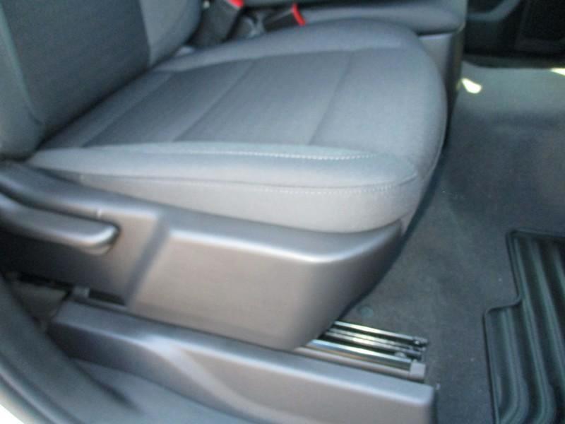 Chevrolet Silverado 1500 Custom Crew Cab 4WD 2026