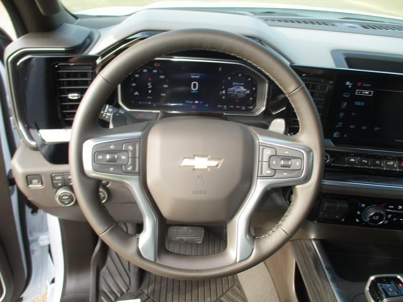 Chevrolet Silverado 1500 LTZ Crew Cab 4WD 2026