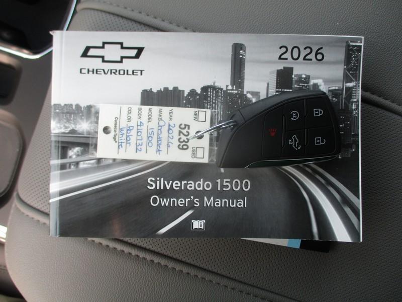 Chevrolet Silverado 1500 LTZ Crew Cab 4WD 2026