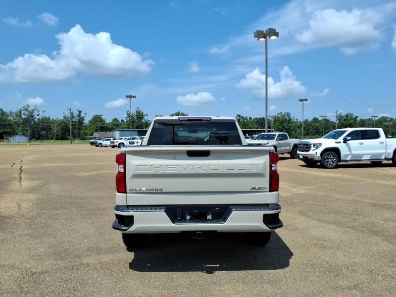 Chevrolet Silverado 1500 RST Select Package Crew Cab 4WD 2026