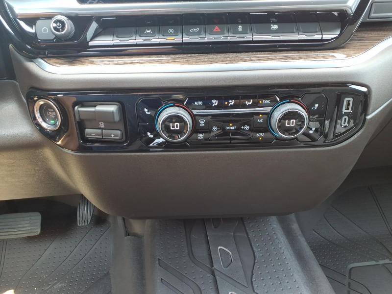 Chevrolet Silverado 1500 RST Select Package Crew Cab 4WD 2026