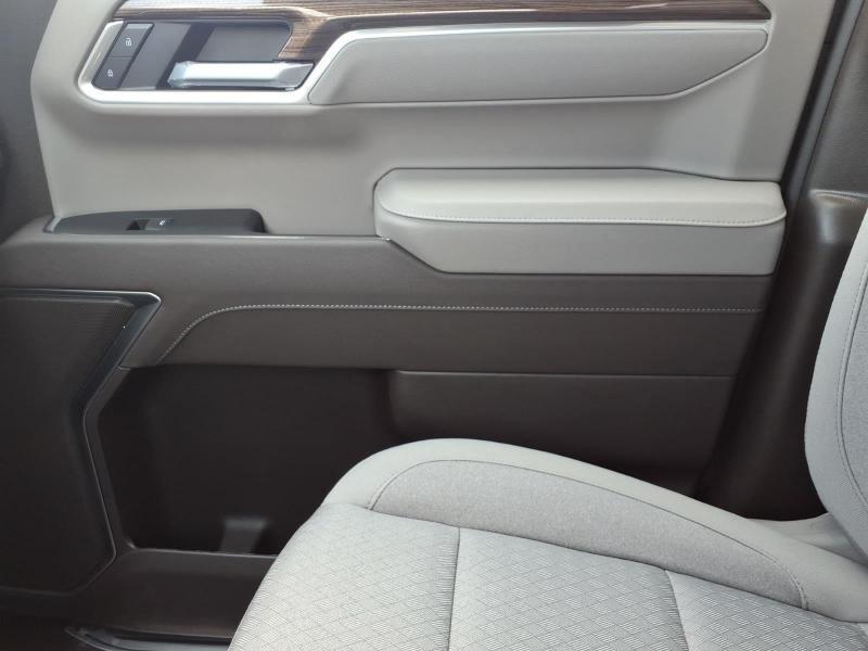 Chevrolet Silverado 1500 RST Select Package Crew Cab 4WD 2026