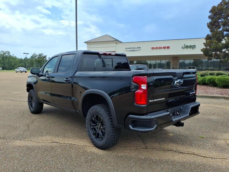 Chevrolet Silverado 1500 ZR2 Crew Cab 4WD 2026