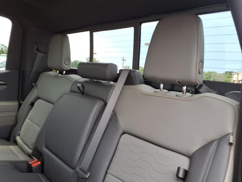 Chevrolet Silverado 1500 ZR2 Crew Cab 4WD 2026