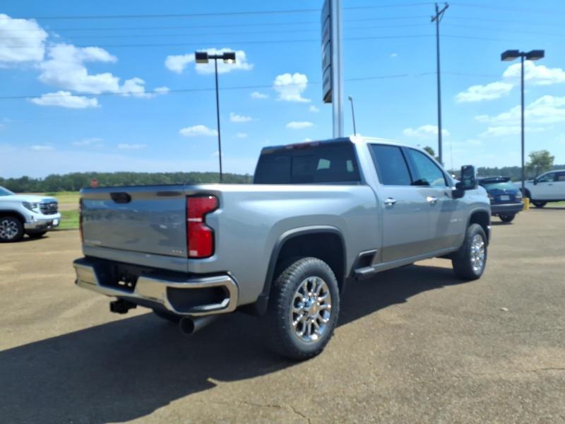 Chevrolet Silverado 2500HD LTZ Crew Cab Long Box 4WD 2026