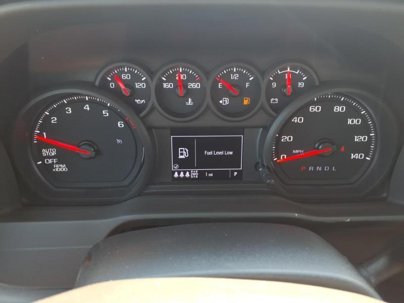 Chevrolet Silverado 1500 Custom Crew Cab 4WD 2026