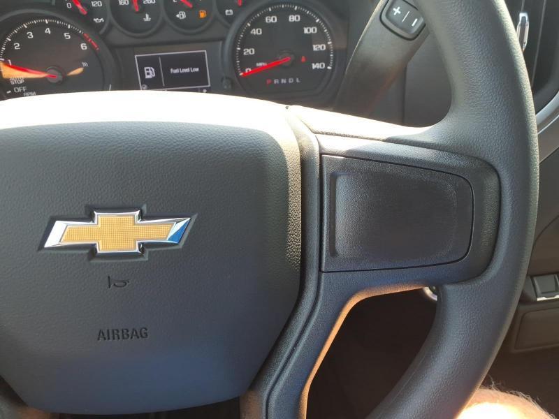 Chevrolet Silverado 1500 Custom Crew Cab 4WD 2026