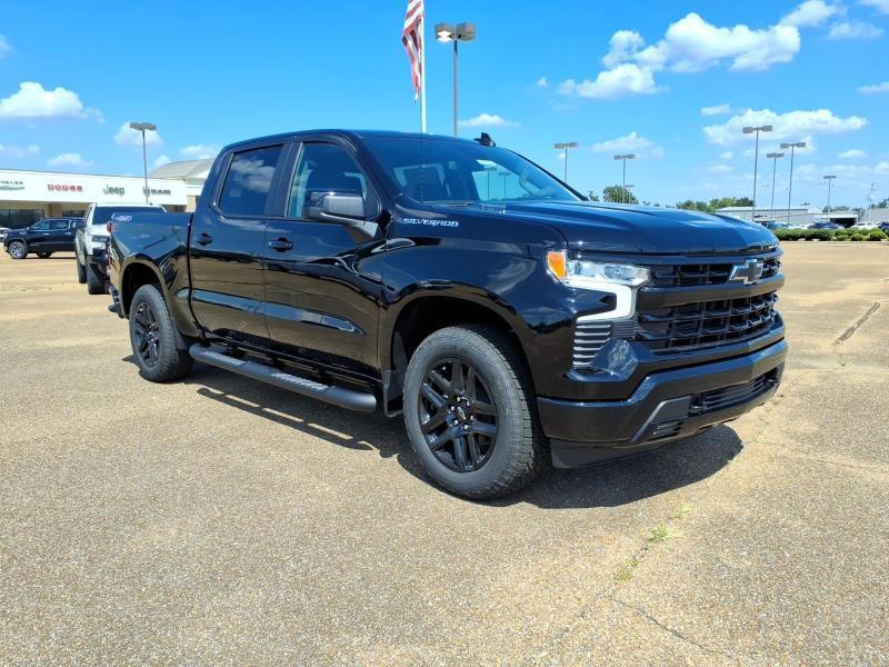 2026 Chevrolet Silverado 1500 RST Select Package Crew Cab 4WD