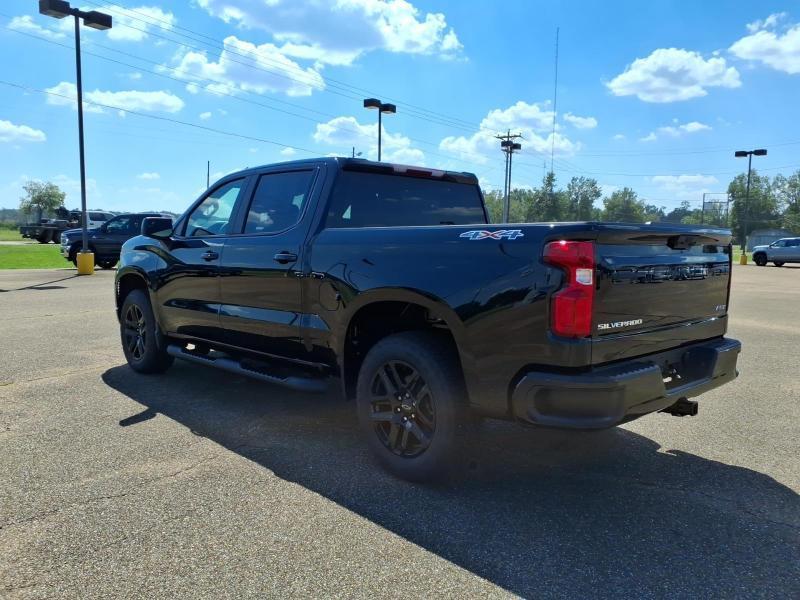 Chevrolet Silverado 1500 RST Select Package Crew Cab 4WD 2026