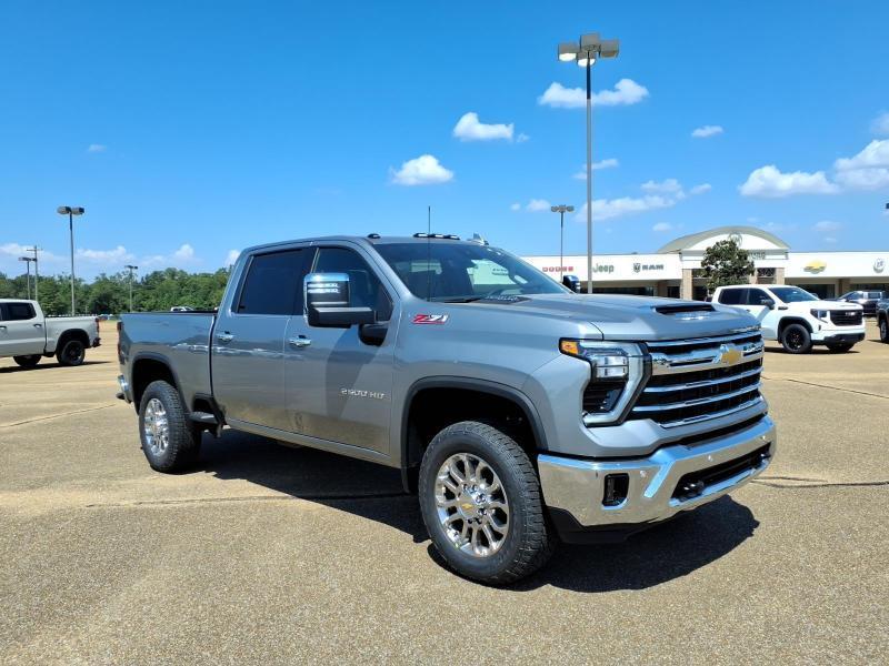 2026 Chevrolet Silverado 2500HD LTZ Crew Cab Long Box 4WD