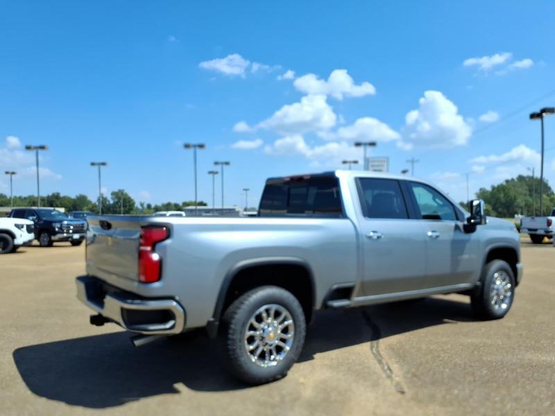 Chevrolet Silverado 2500HD LTZ Crew Cab Long Box 4WD 2026