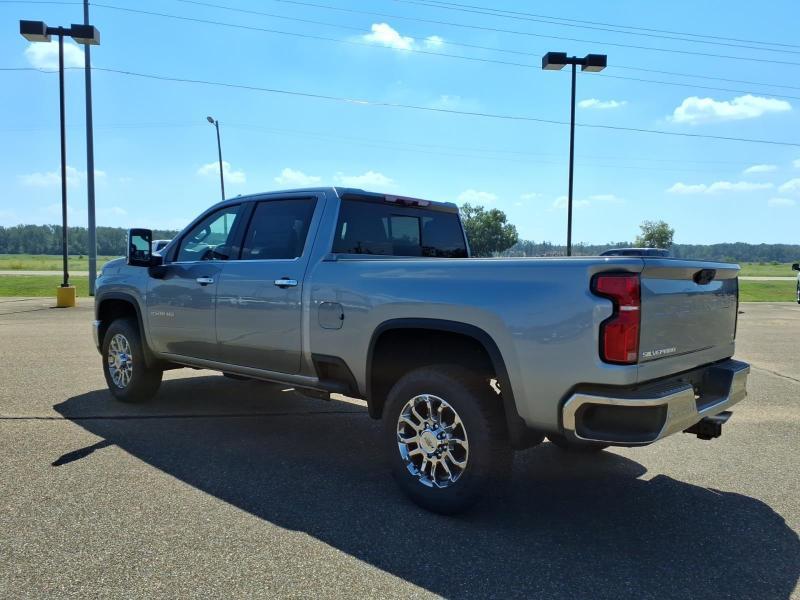 Chevrolet Silverado 2500HD LTZ Crew Cab Long Box 4WD 2026