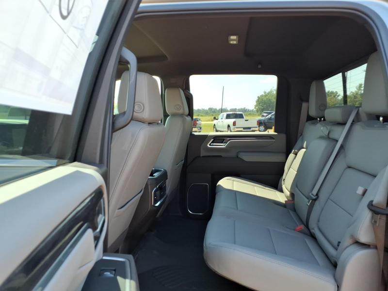 Chevrolet Silverado 2500HD LTZ Crew Cab Long Box 4WD 2026
