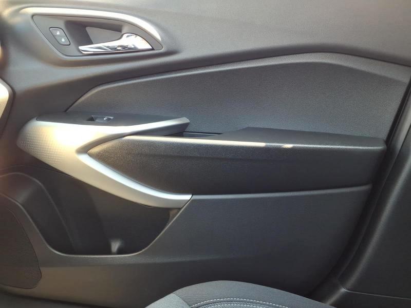 Chevrolet Trax LS 2026