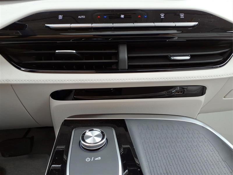 Buick Enclave Avenir FWD 2027