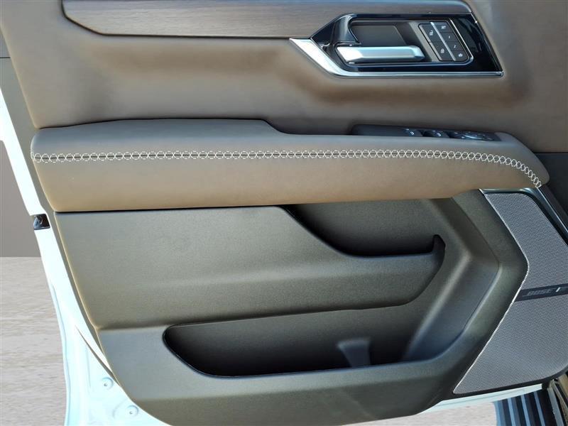 GMC Yukon Denali Ultimate 4WD 2027