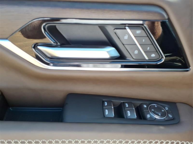 GMC Yukon Denali Ultimate 4WD 2027