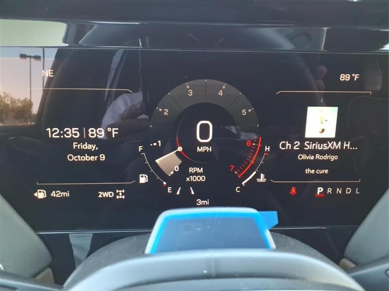 GMC Yukon Denali Ultimate 4WD 2027