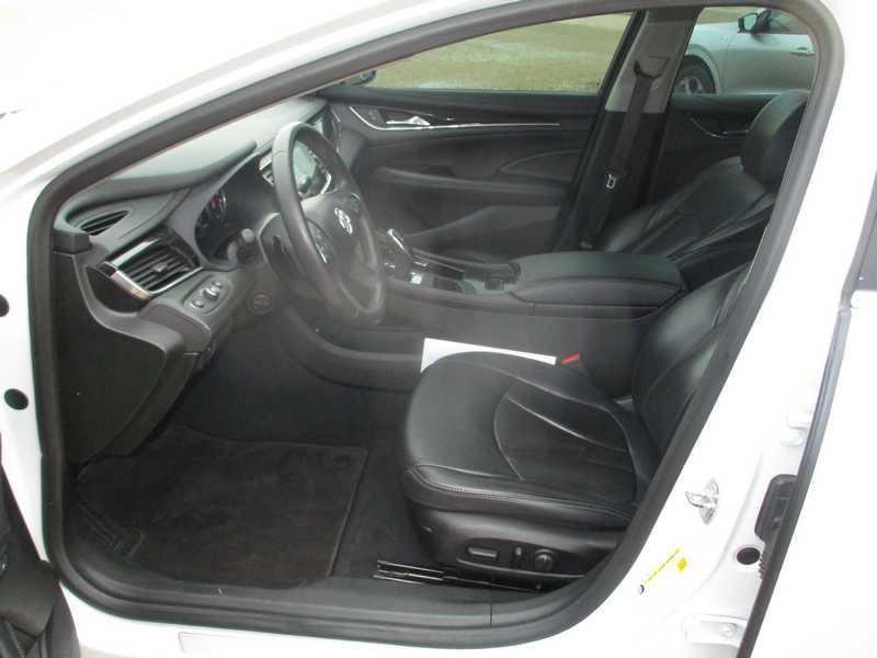 Buick LaCrosse Essence 2018